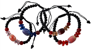 Bild von Zugarmband diverse verschiedene Farben und Perlen